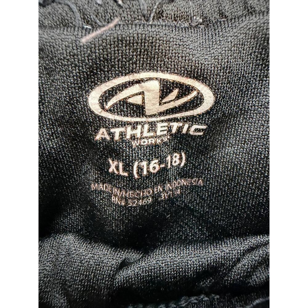 Athletic Works Girls XL 16-18 Gray Camo Running Shorts Lined Pockets - Picture 5 of 7